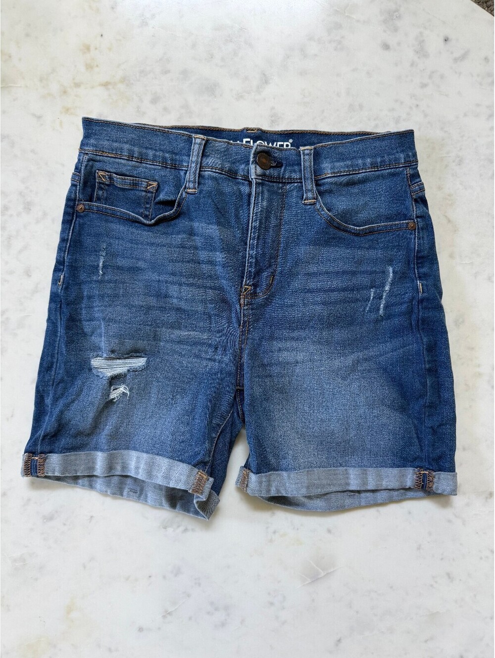 Wallflower - The Irresistible High Rise Short - Size 7